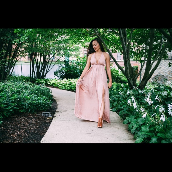 Sexy halter maxi dress with slit down leg - Picture 4 of 4